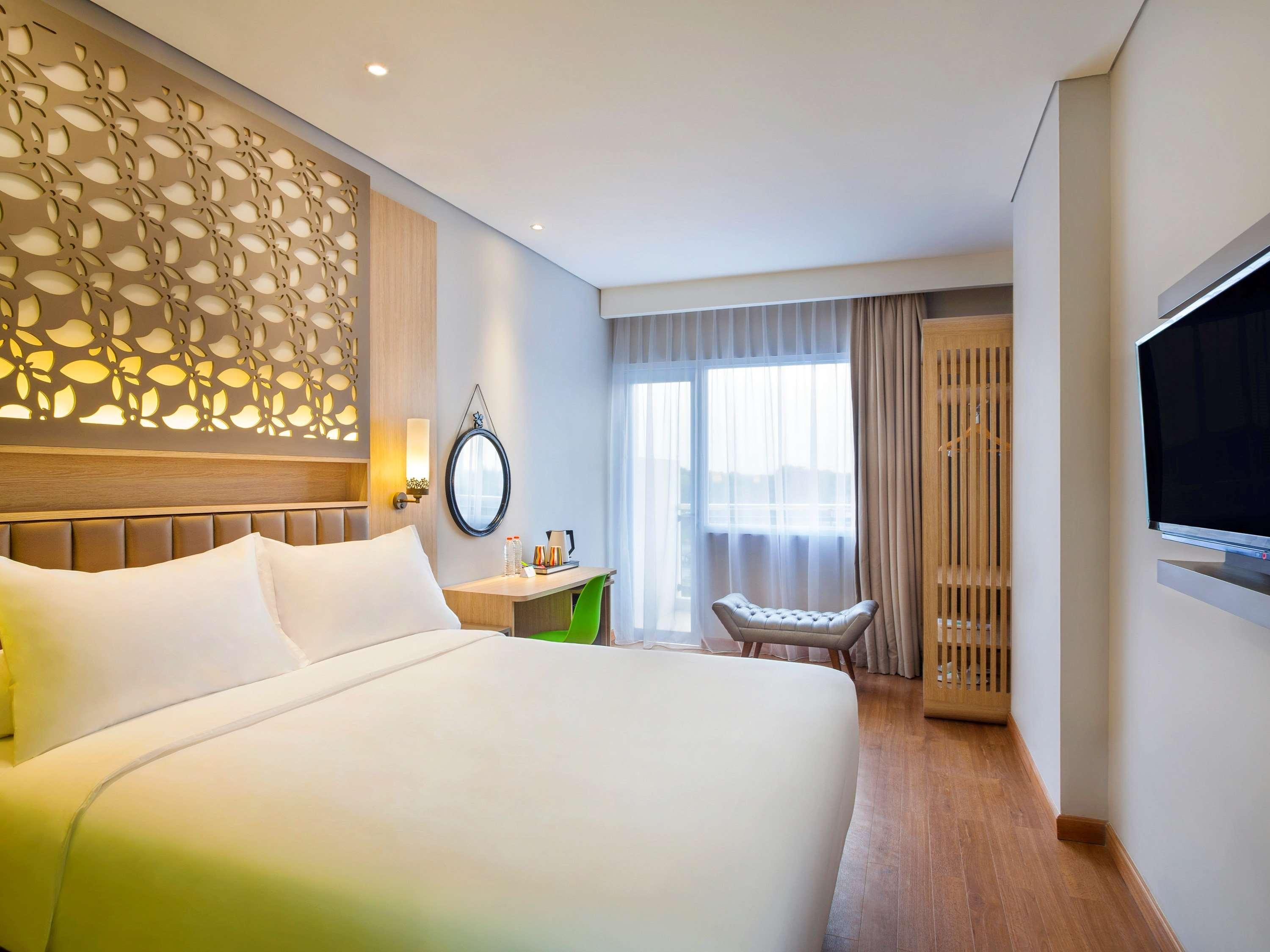 Ibis Styles Cikarang Hotel Exterior photo