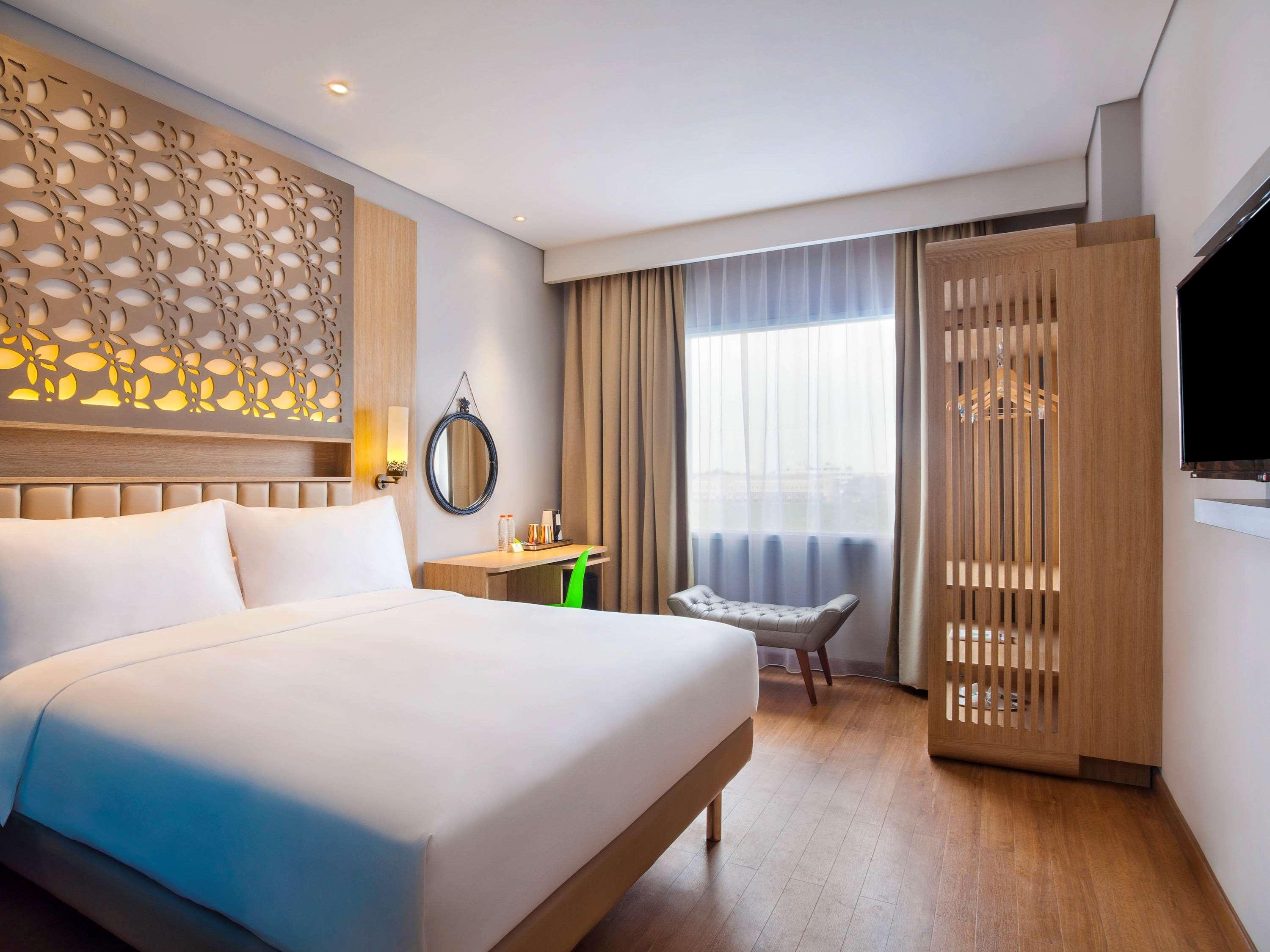 Ibis Styles Cikarang Hotel Exterior photo